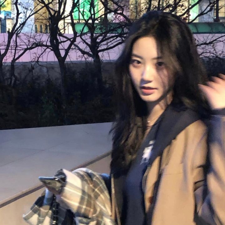 红的告别式海报